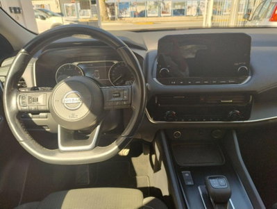 Nissan Qashqai 1.3 DIG-T 160 CV DCT Business (14)