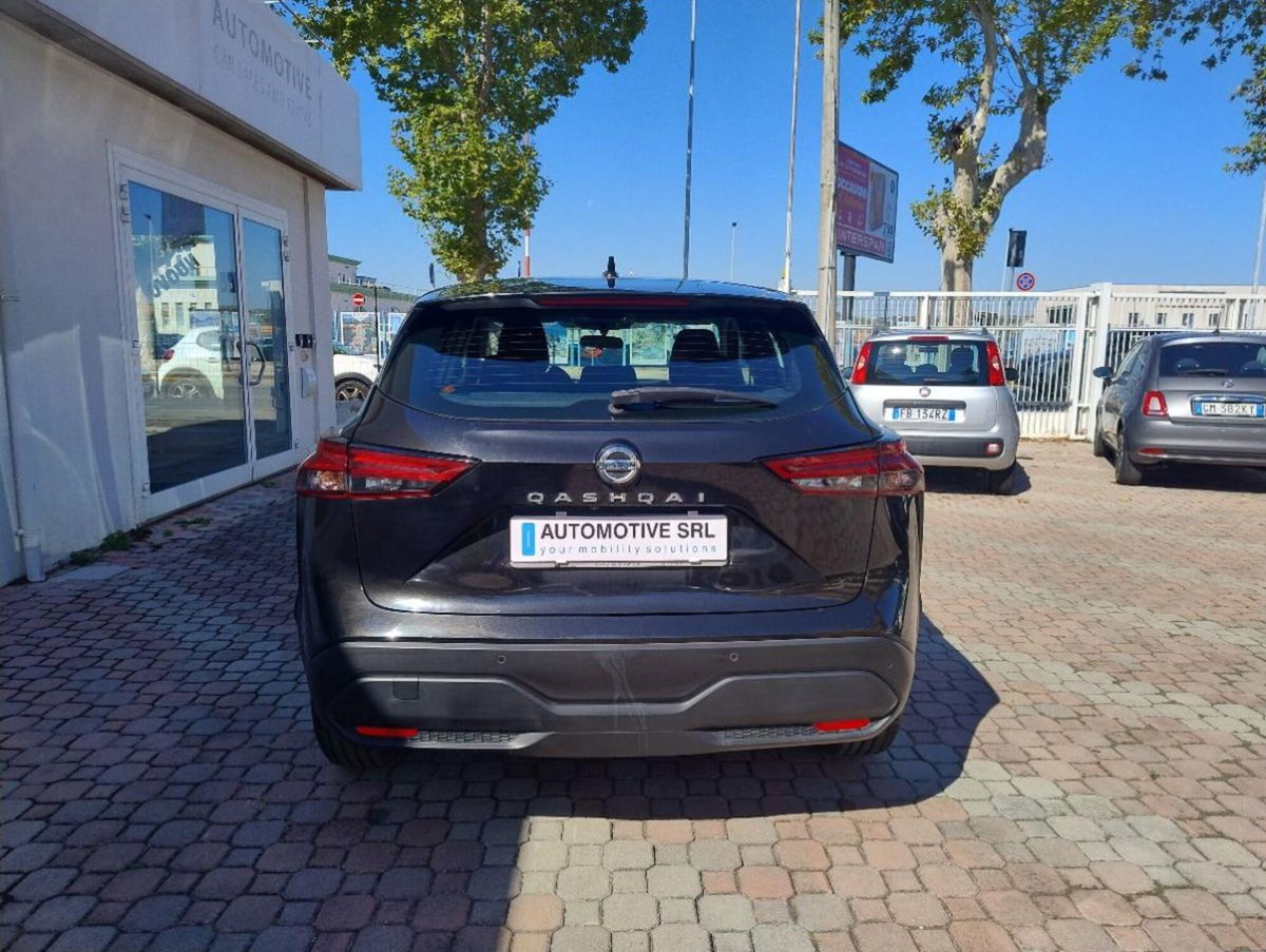 Nissan Qashqai 1.3 DIG-T 160 CV DCT Business (5)