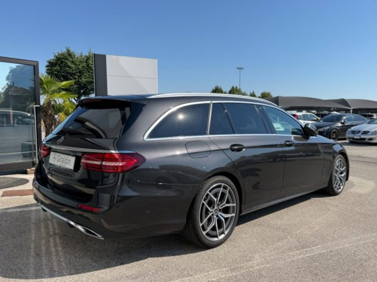 Mercedes-Benz Classe E Station Wagon 220 d Mild hybrid Auto Premium (11)