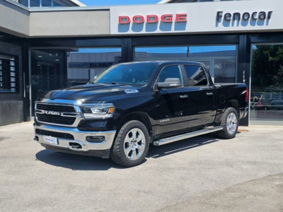 Ram Ram Pick-up Ram 1500 5.7 V8 Crew Cab Big Horn Black 395cv at8 (2)