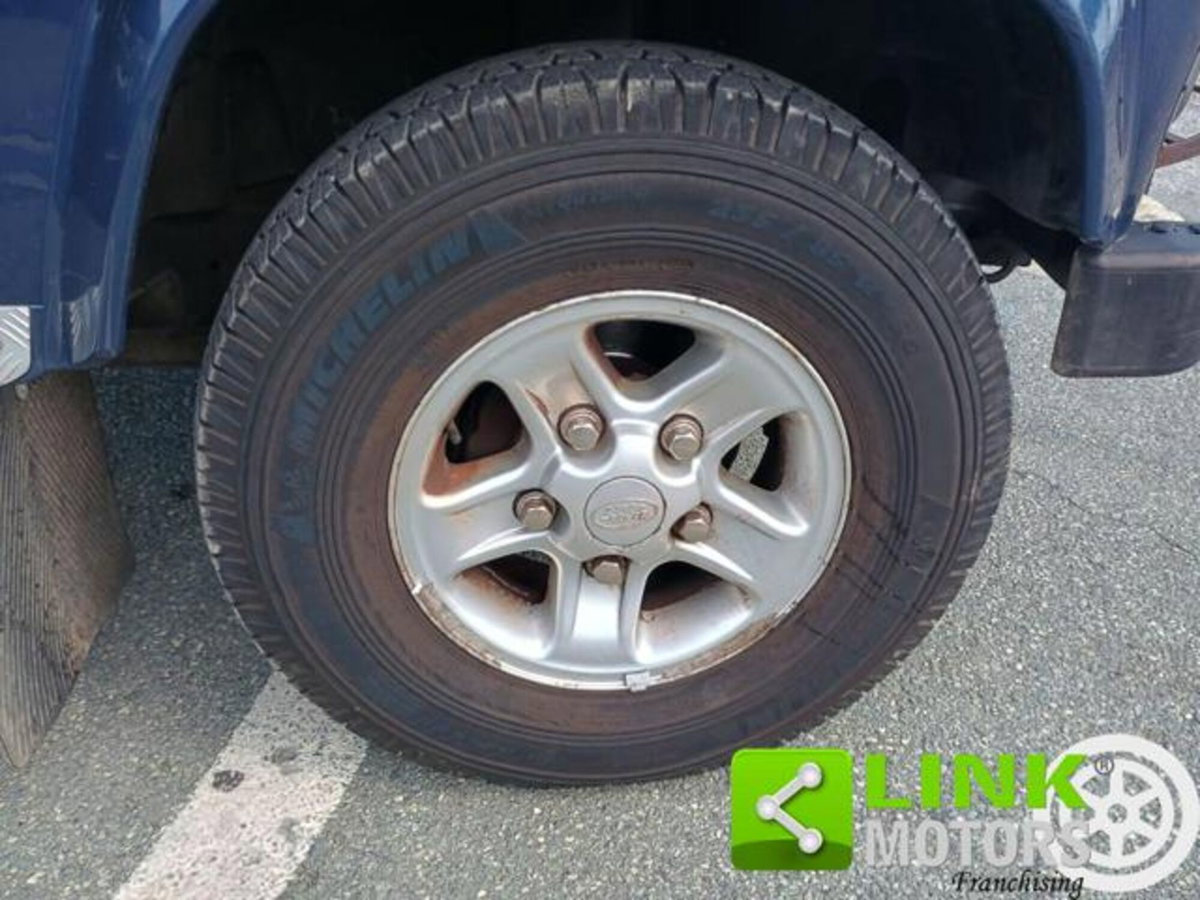 Land Rover Defender 110 2.5 Td5 cat Station Wagon S (12)