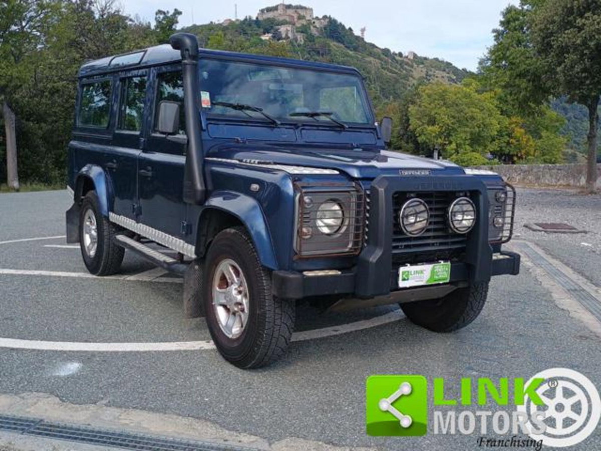 Land Rover Defender 110 2.5 Td5 cat Station Wagon S (2)