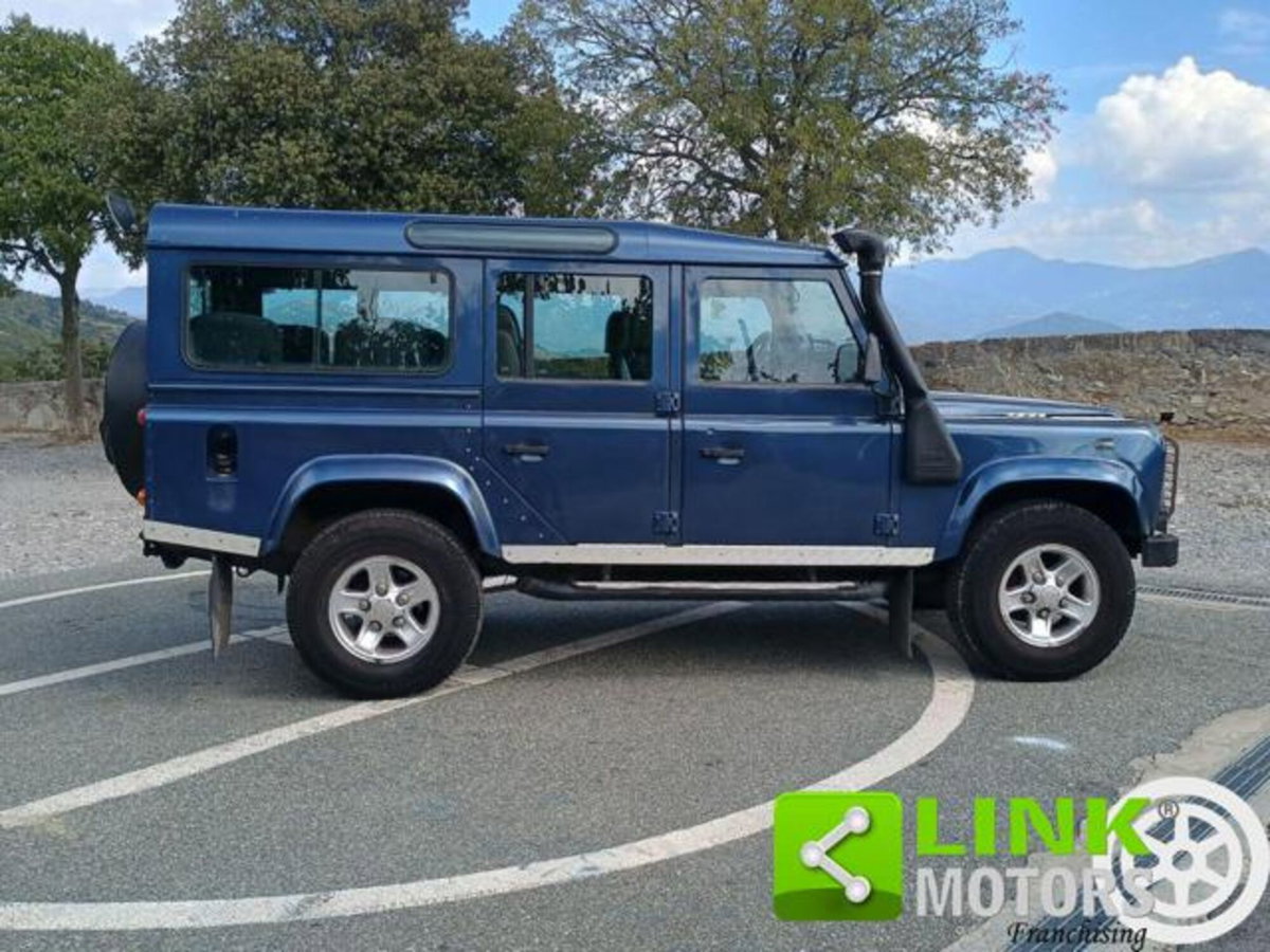 Land Rover Defender 110 2.5 Td5 cat Station Wagon S (7)