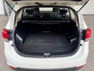 Kia Carens 1.7 CRDi 115 CV Class (11)