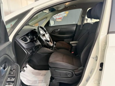 Kia Carens 1.7 CRDi 115 CV Class (9)