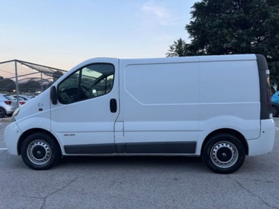Renault Trafic Furgone T27 1.9 dCi/100CV PC-TN Combi (11)