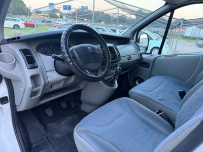 Renault Trafic Furgone T27 1.9 dCi/100CV PC-TN Combi (13)