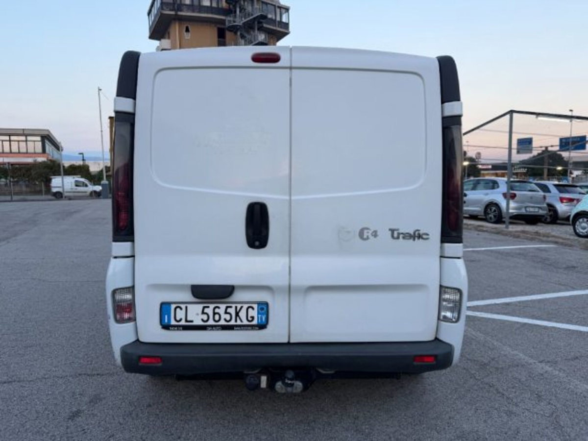 Renault Trafic Furgone T27 1.9 dCi/100CV PC-TN Combi (7)