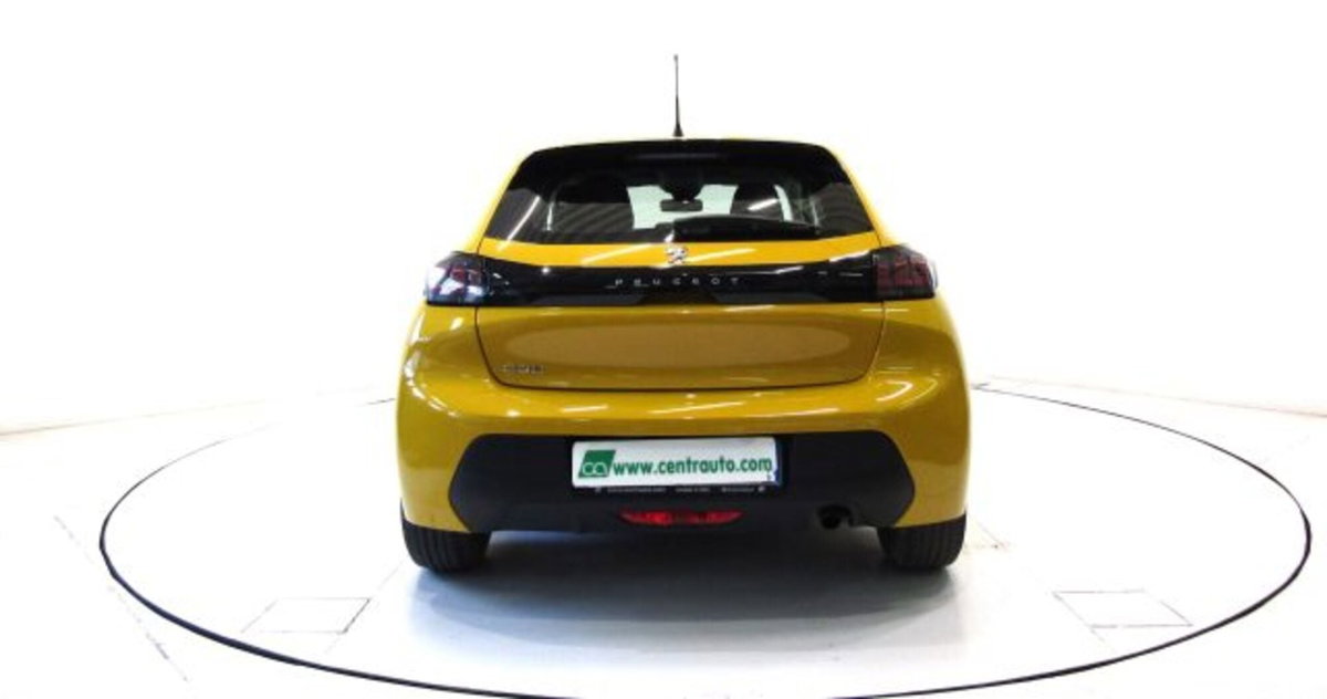 Peugeot 208 1.2 puretech Active s&s 75cv (4)