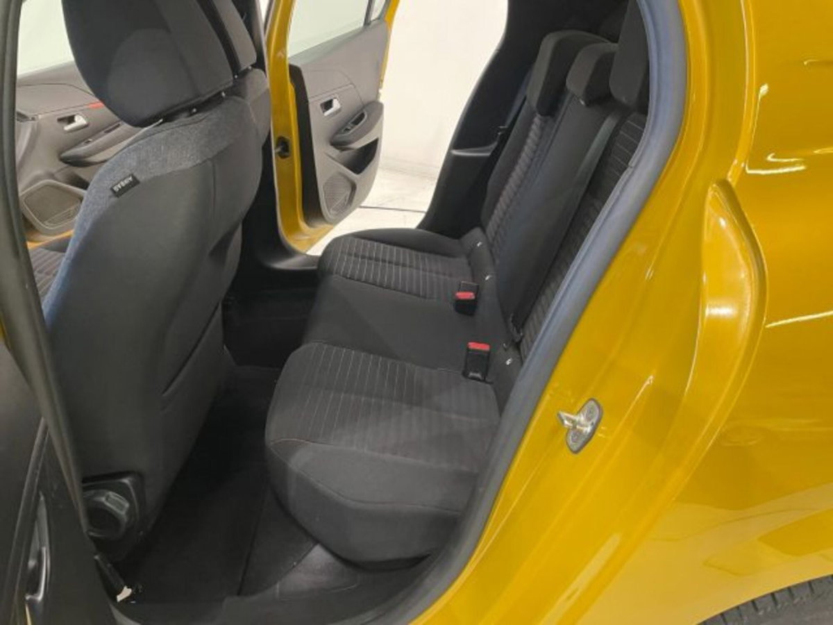 Peugeot 208 1.2 puretech Active s&s 75cv (7)