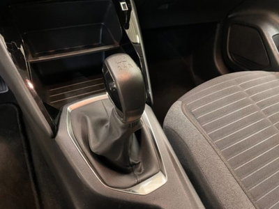 Peugeot 208 1.2 puretech Active s&s 75cv (8)