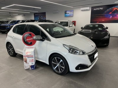 Peugeot 208 VTi 82 CV 5 porte Allure usata
