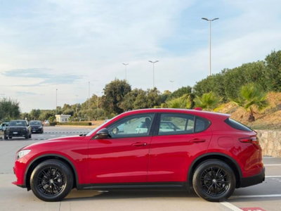 Alfa Romeo Stelvio Stelvio 2.2 Turbodiesel 190 CV AT8 Q4 B-Tech (4)