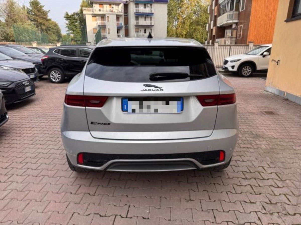 Jaguar E-Pace 2.0D I4 163 CV AWD Auto R-Dynamic Black (5)