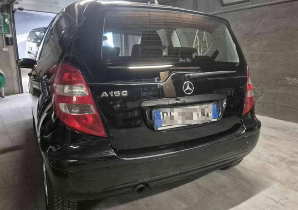 Mercedes-Benz Classe A 150 BlueEFFICIENCY Coupé (3)