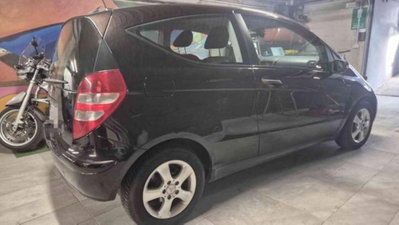 Mercedes-Benz Classe A 150 BlueEFFICIENCY Coupé (4)
