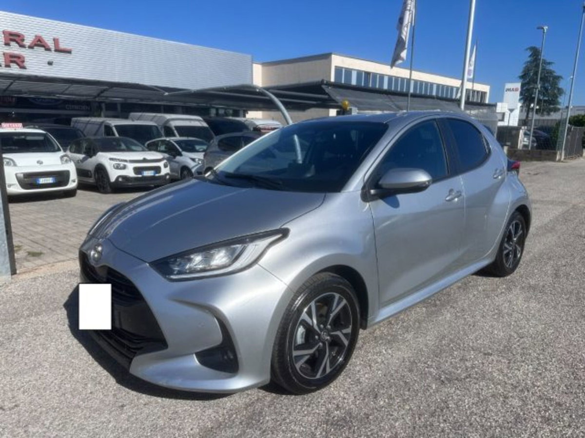 Toyota Yaris Cross 1.5 Hybrid 5p. E-CVT Trend (3)