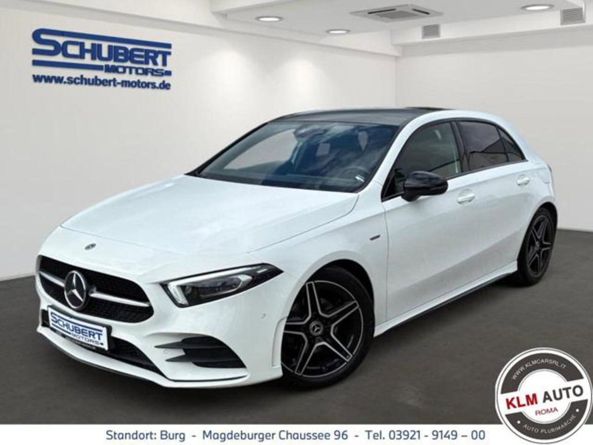 Mercedes-Benz Classe A 180 AMG Line Premium Plus auto