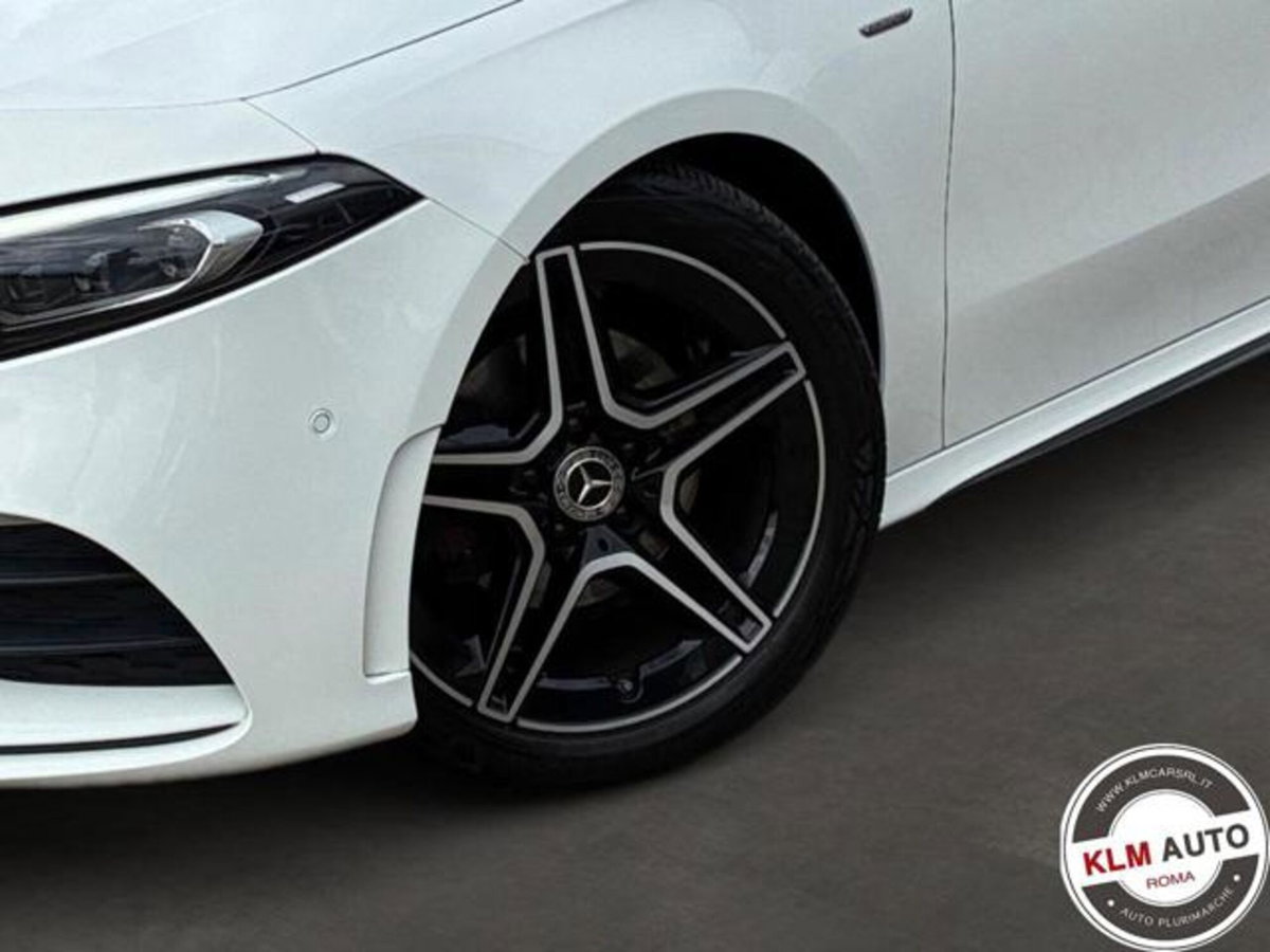 Mercedes-Benz Classe A 180 AMG Line Premium Plus auto (5)