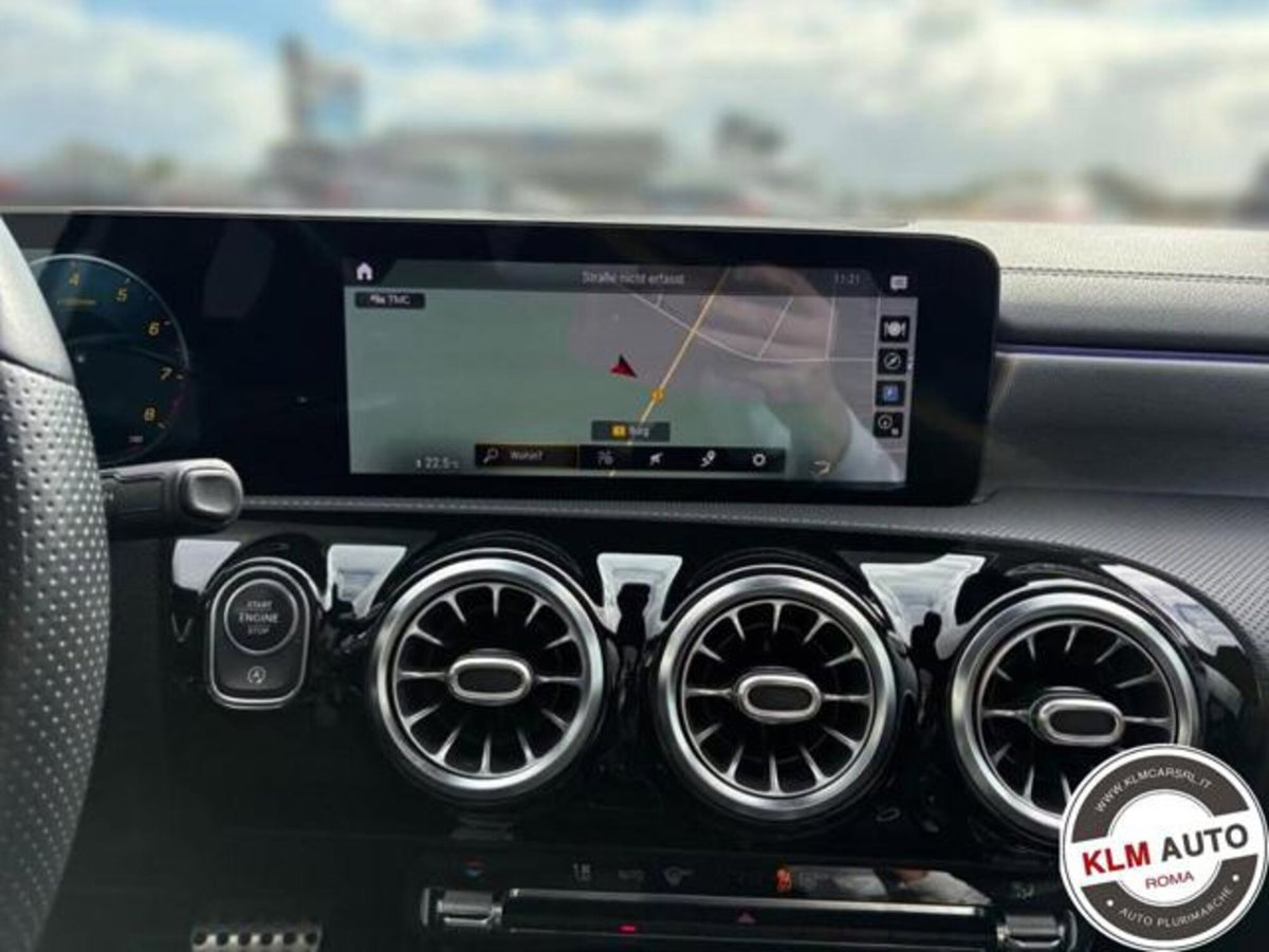 Mercedes-Benz Classe A 180 AMG Line Premium Plus auto (9)