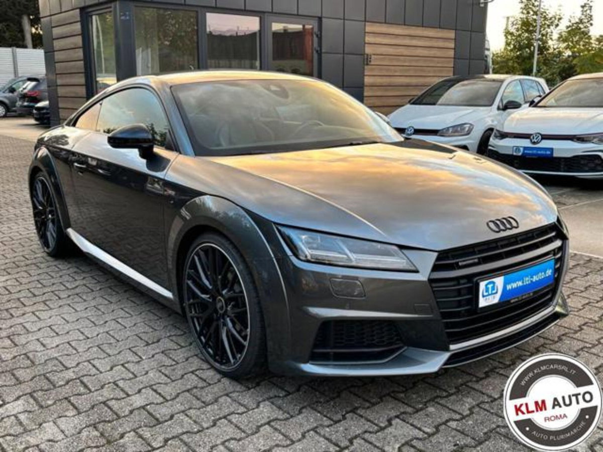 Audi TT Coupé 2.0 TFSI quattro S tronic S line (2)