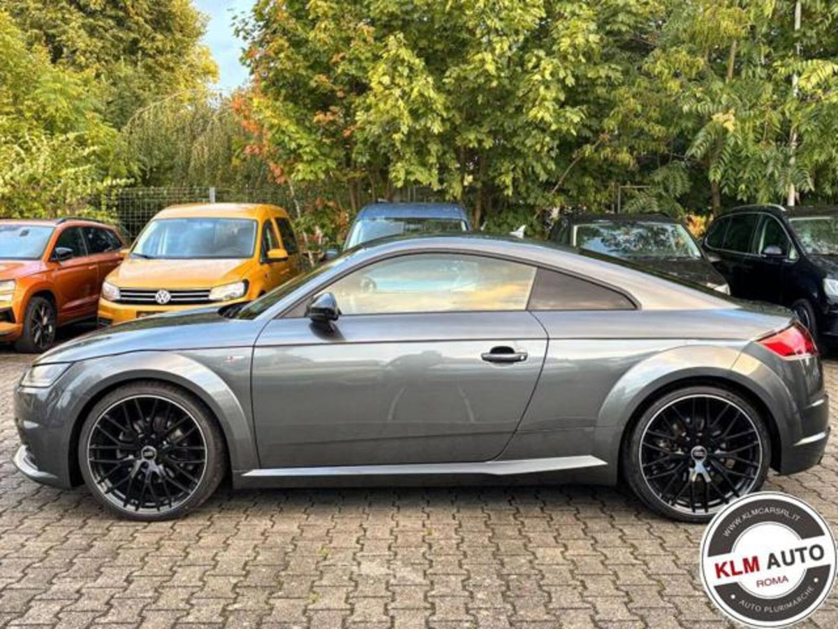 Audi TT Coupé 2.0 TFSI quattro S tronic S line (3)