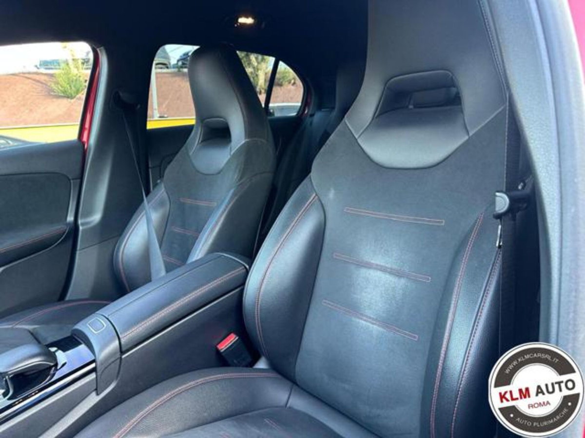 Mercedes-Benz Classe A Sedan 180 d Automatic 4p. Premium (10)