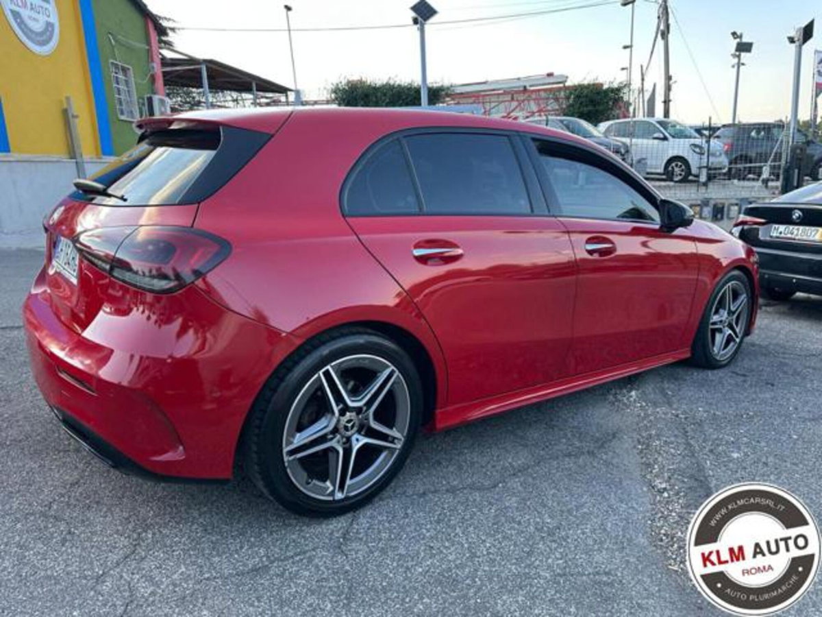 Mercedes-Benz Classe A Sedan 180 d Automatic 4p. Premium (4)