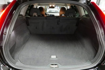 Volvo XC60 D4 AWD Geartronic Kinetic (12)
