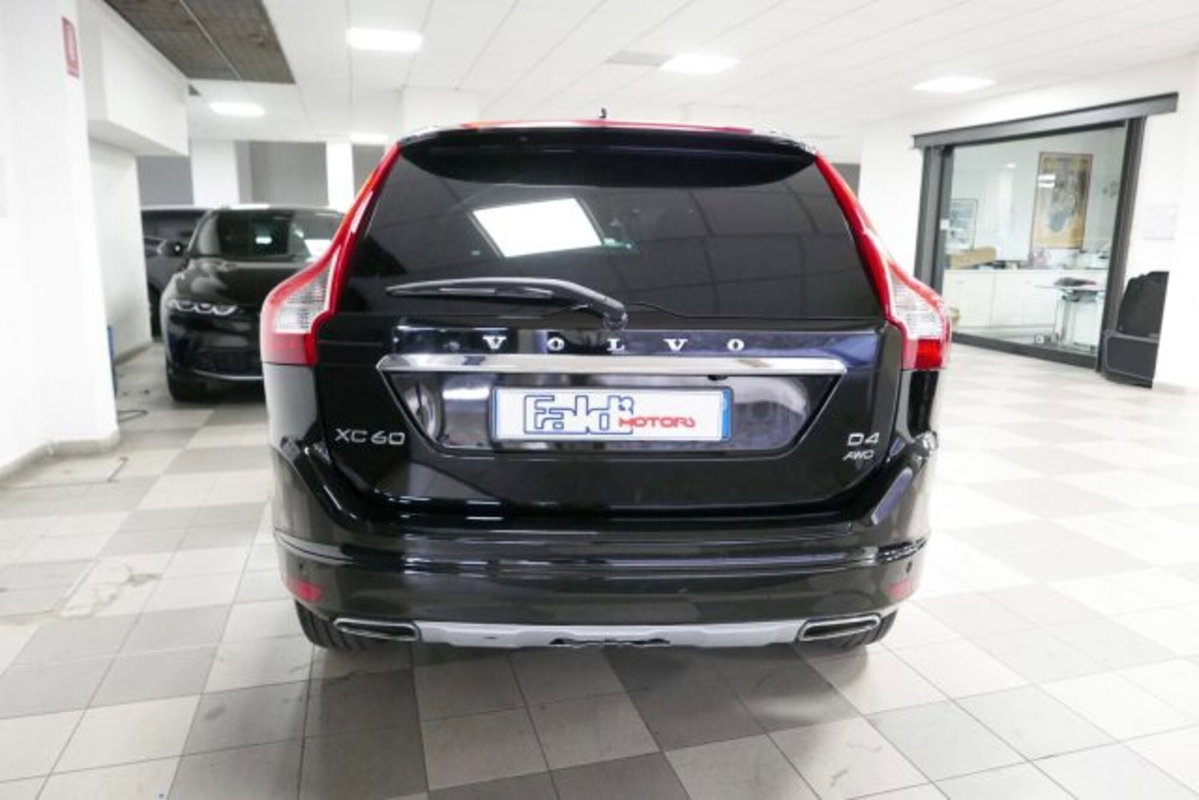 Volvo XC60 D4 AWD Geartronic Kinetic (5)