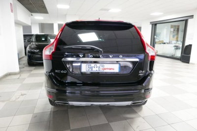 Volvo XC60 D4 AWD Geartronic Kinetic (5)