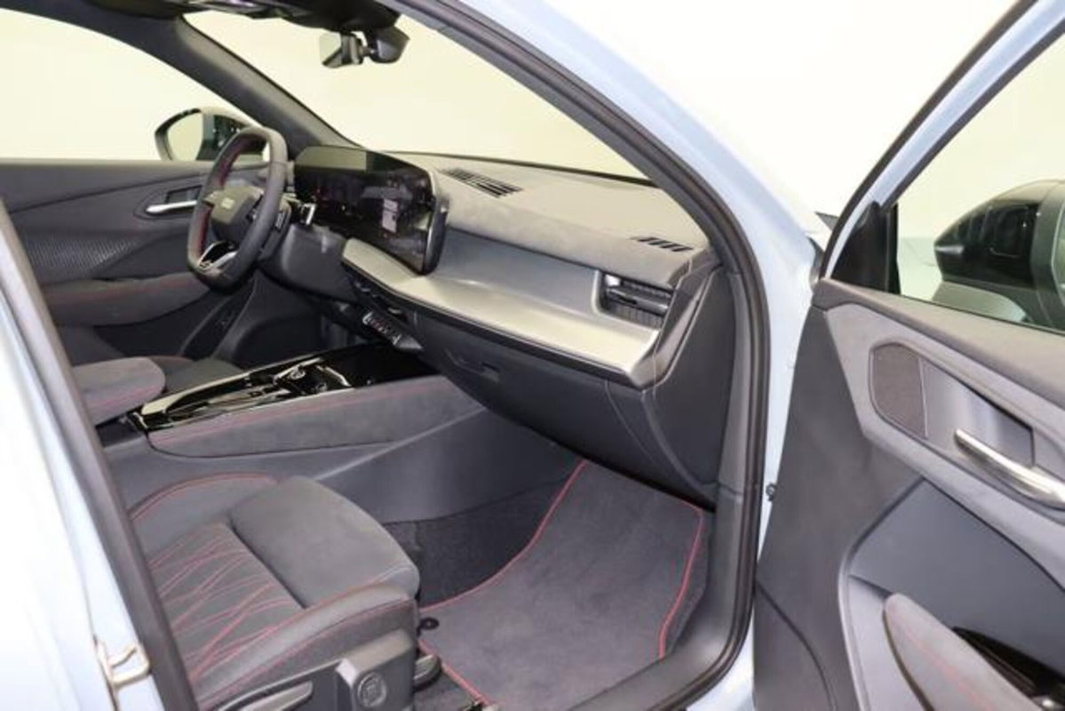 Audi Q3 2.0 tdi S line 150cv s-tronic (13)