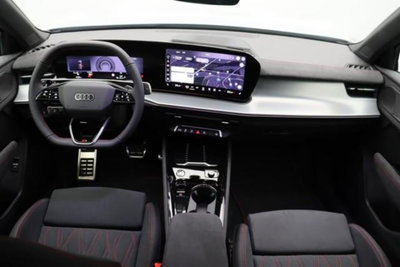 Audi Q3 2.0 tdi S line 150cv s-tronic (14)