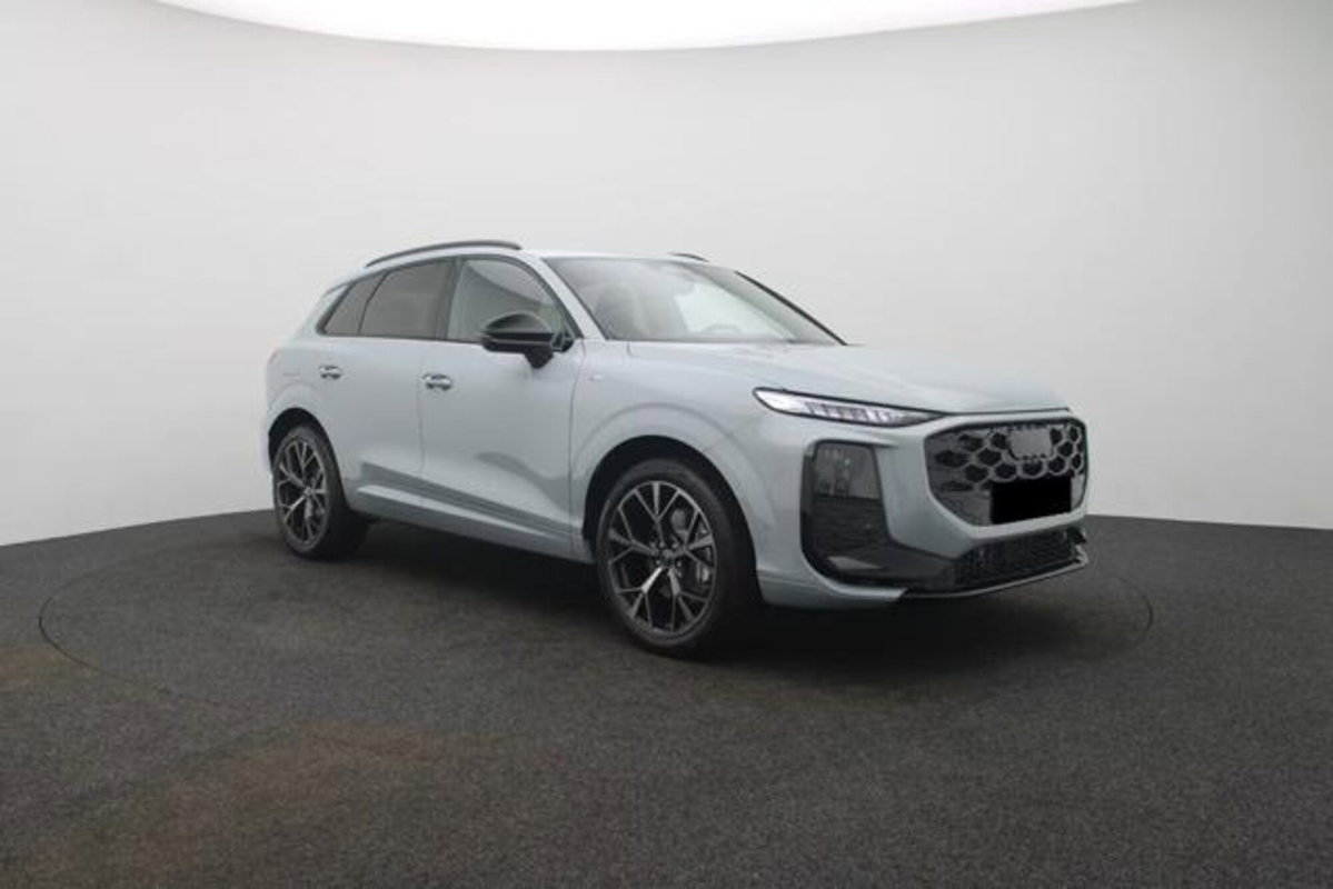 Audi Q3 2.0 tdi S line 150cv s-tronic (6)