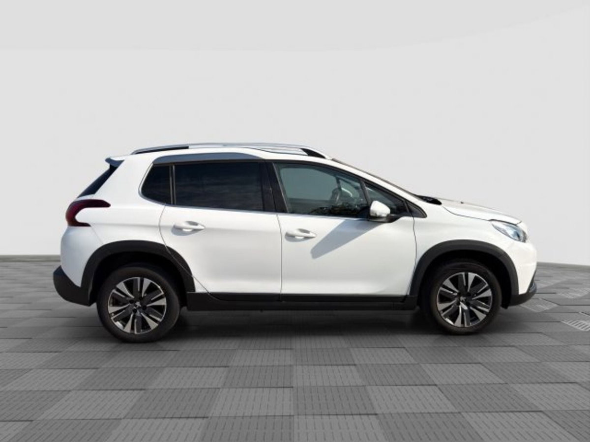 Peugeot 2008 82 S&S Allure (6)