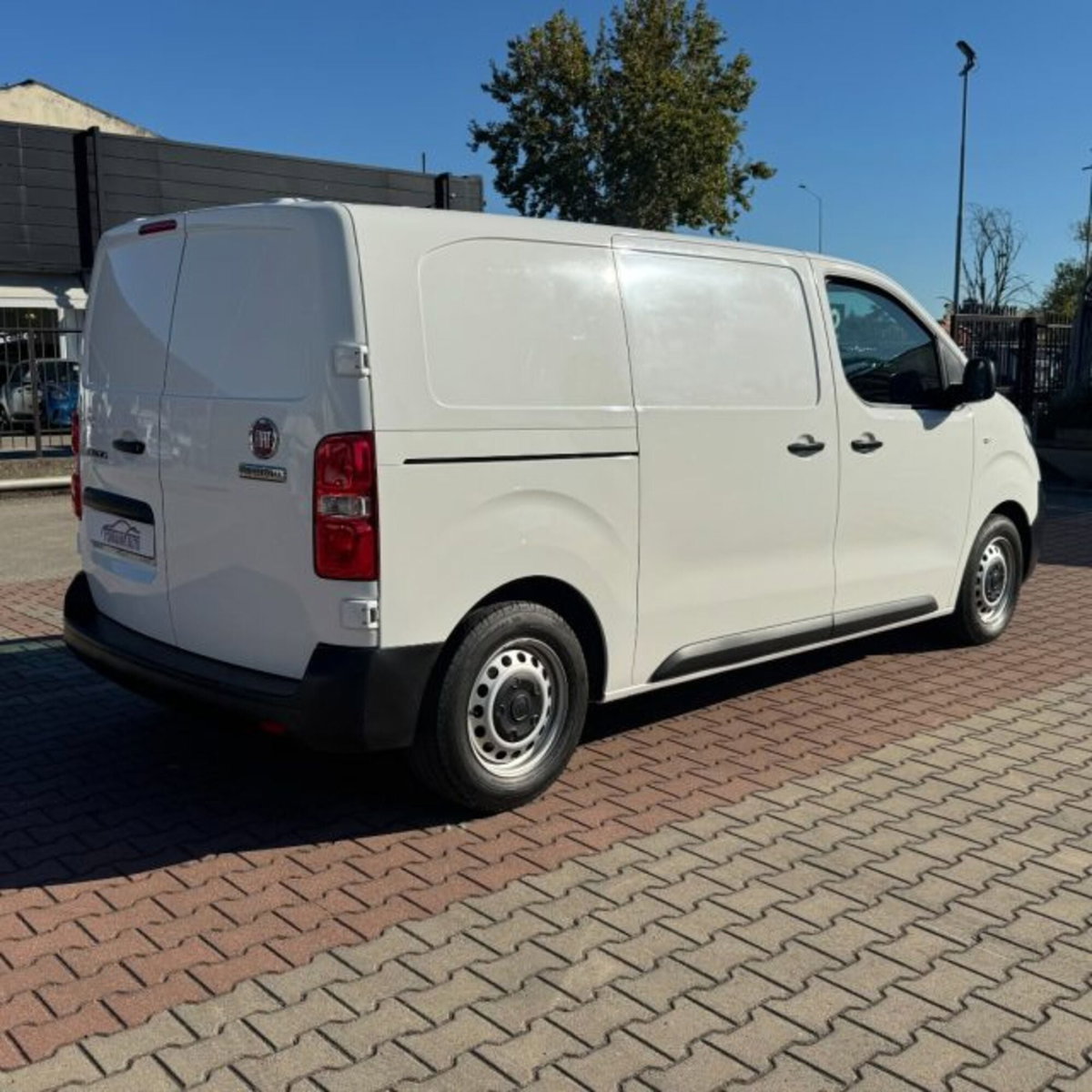 Fiat Scudo Furgone ce 1.5 bluehdi 120cv L1H1 Business (6)