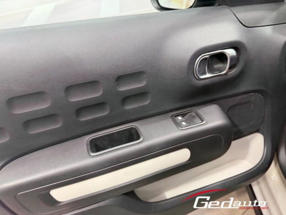 Citroen C3 1.2 puretech Max s&s 83cv neopatentati (11)