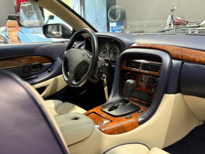 Aston Martin DB7 Coupé Vantage (15)