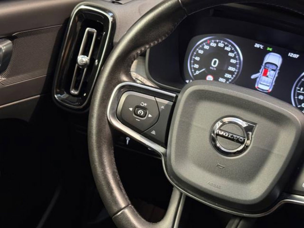 Volvo XC40 D3 Geartronic Business Plus (19)