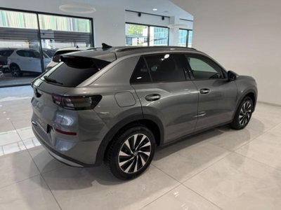 Volkswagen T-Roc 1.5 etsi Life 115cv dsg (4)