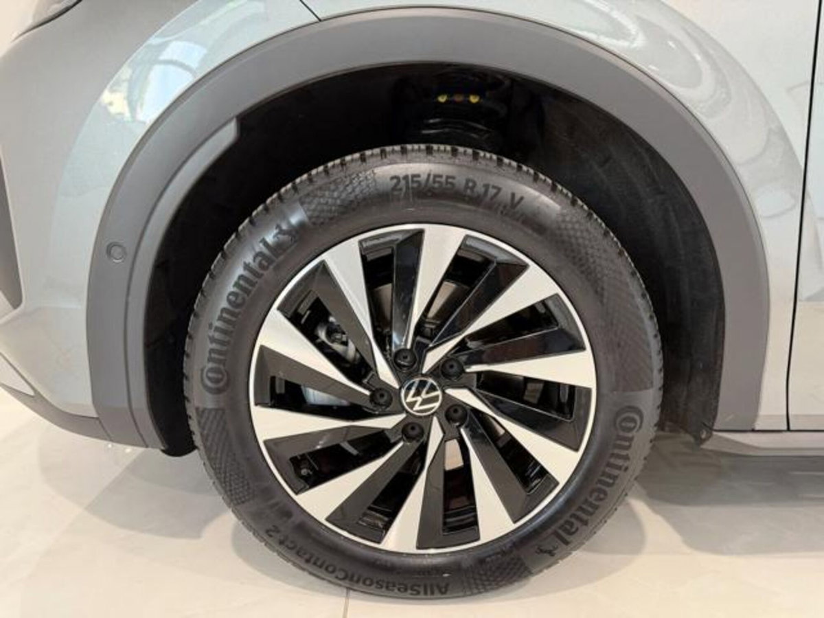 Volkswagen T-Roc 1.5 etsi Life 115cv dsg (5)