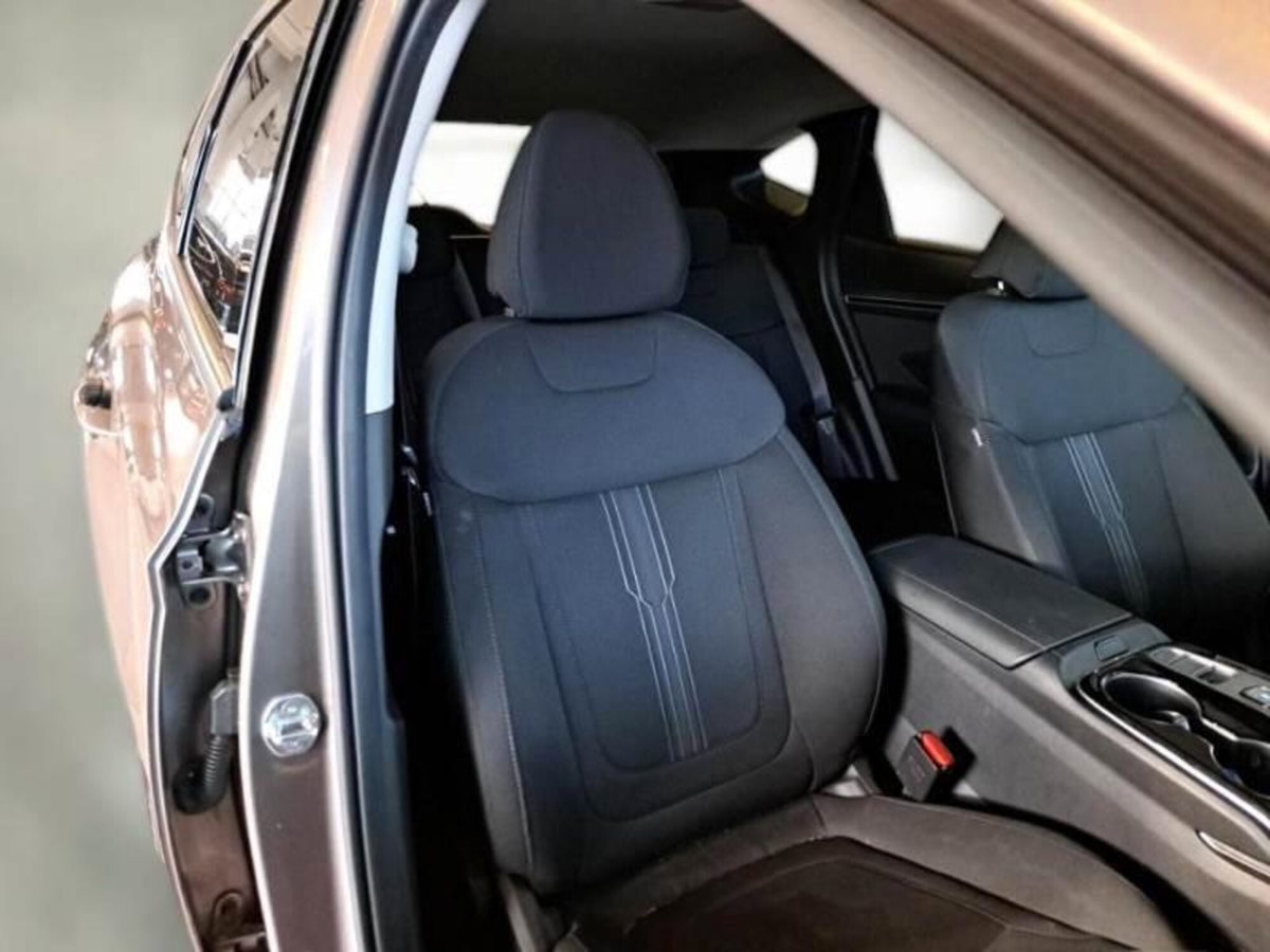 Hyundai Tucson 1.6 hev Xline 2wd auto (10)