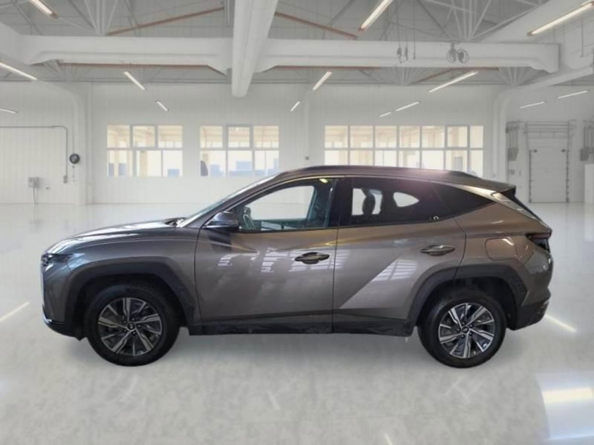 Hyundai Tucson 1.6 hev Xline 2wd auto (5)