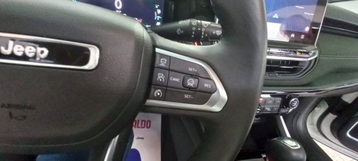 Jeep Compass 1.3 turbo t4 phev North Star 4xe auto (18)