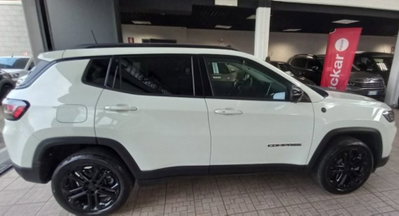 Jeep Compass 1.3 turbo t4 phev North Star 4xe auto (3)