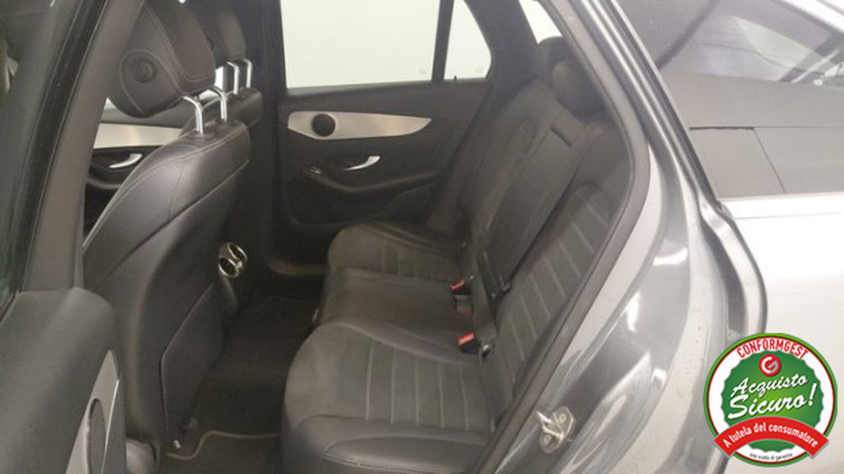 Mercedes-Benz GLC SUV 220 d 4Matic Premium (9)