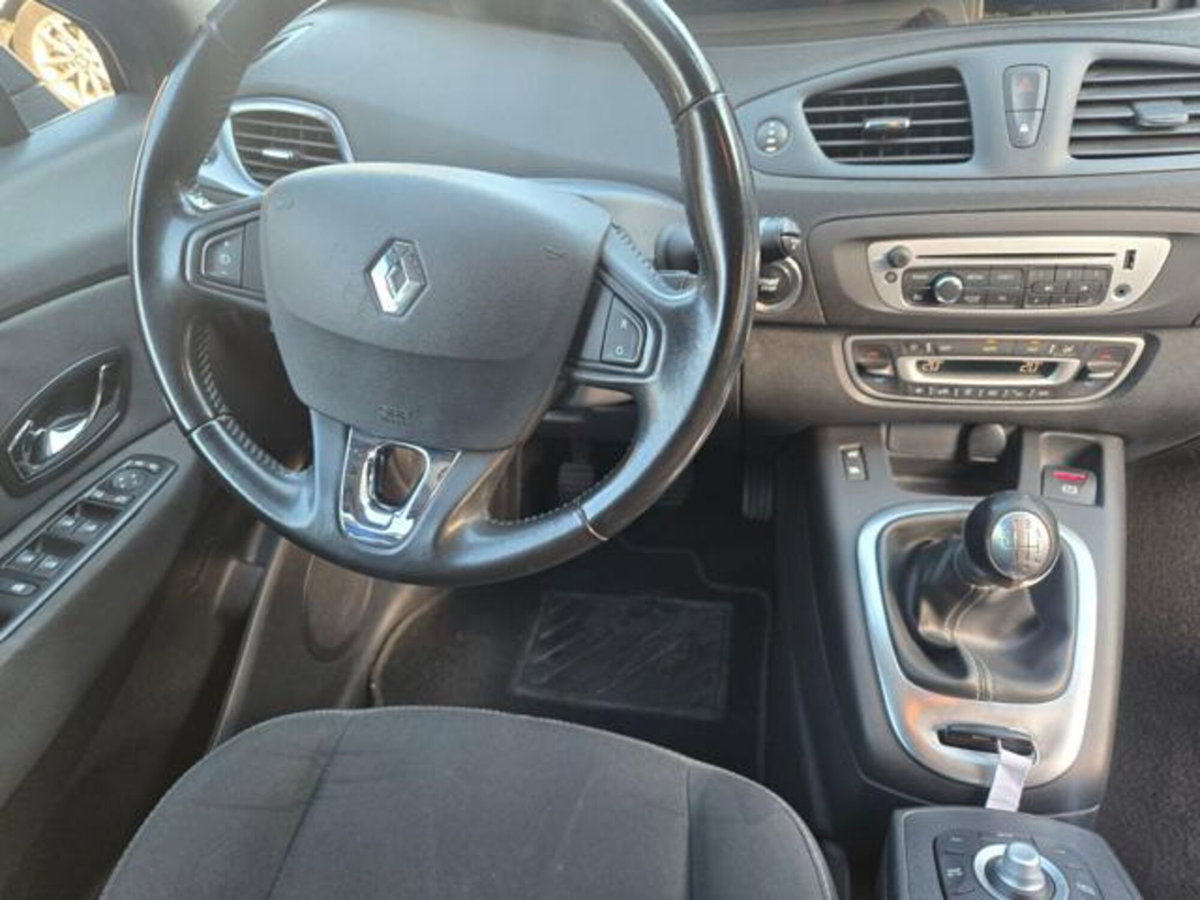 Renault Scenic E-Tech Electric XMod 1.5 dCi 110CV Start&Stop Limited (5)
