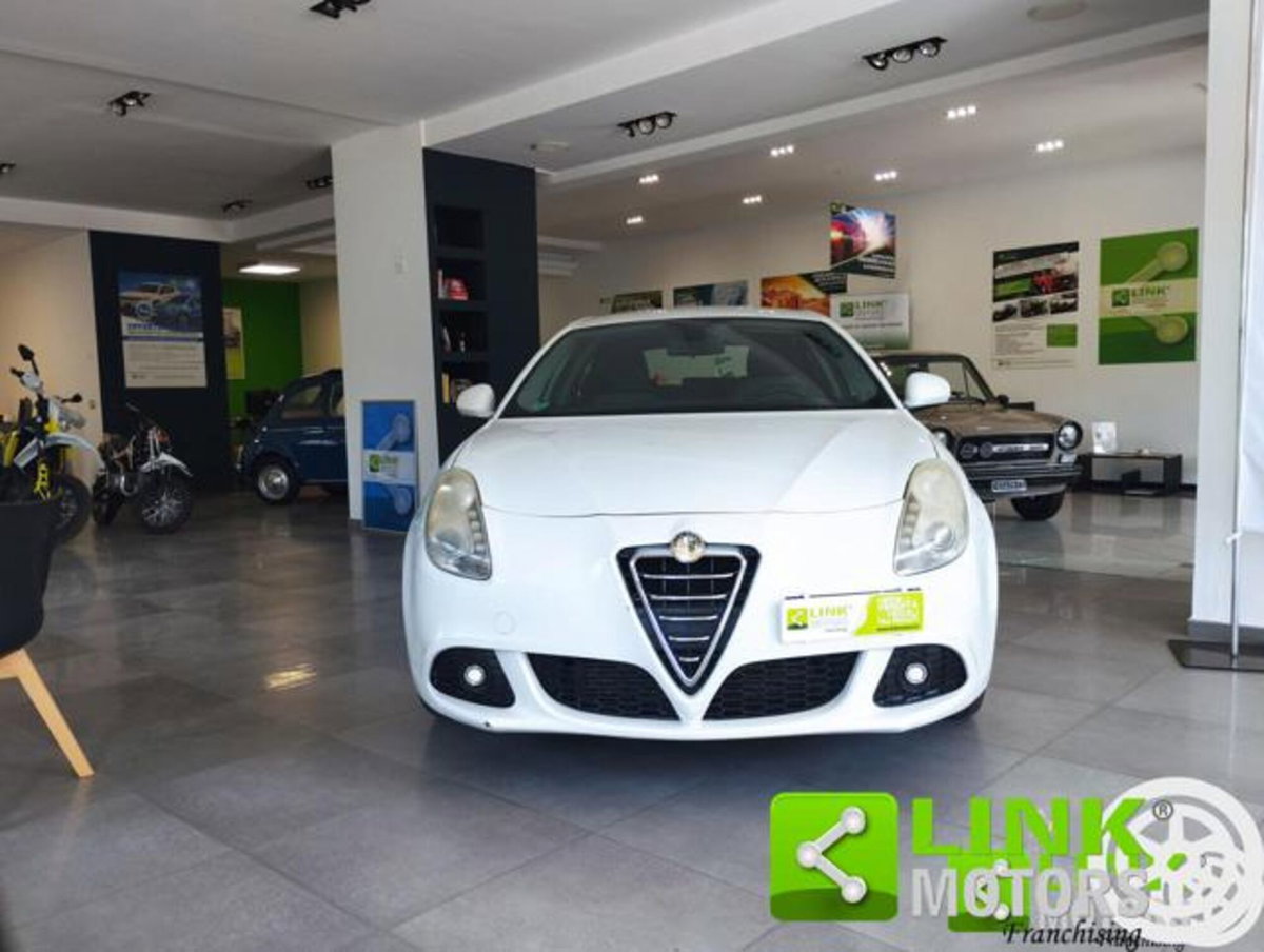 Alfa Romeo Giulietta 2.0 JTDm-2 Progression 170cv (2)