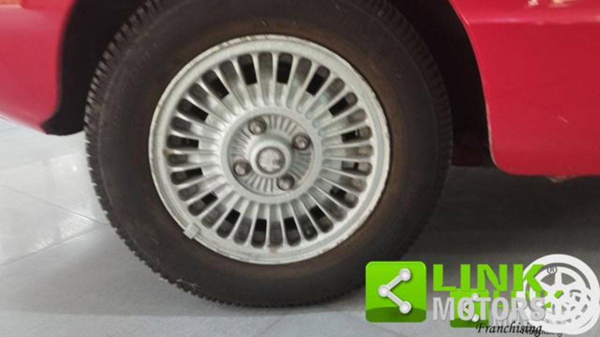 Alfa Romeo Spider 2.0 Veloce (10)