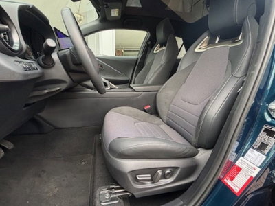 Toyota Toyota C-HR 2.0 Hybrid E-CVT Lounge (10)